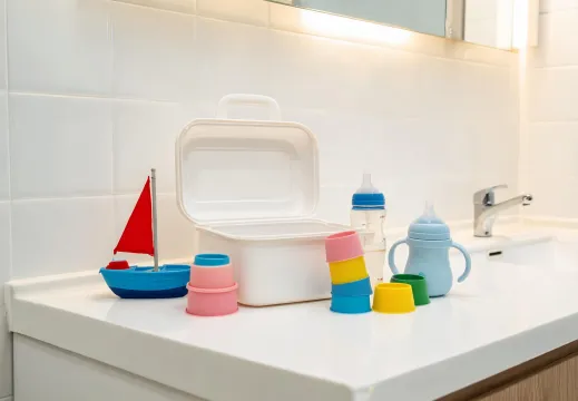 Travel and bath routine kit